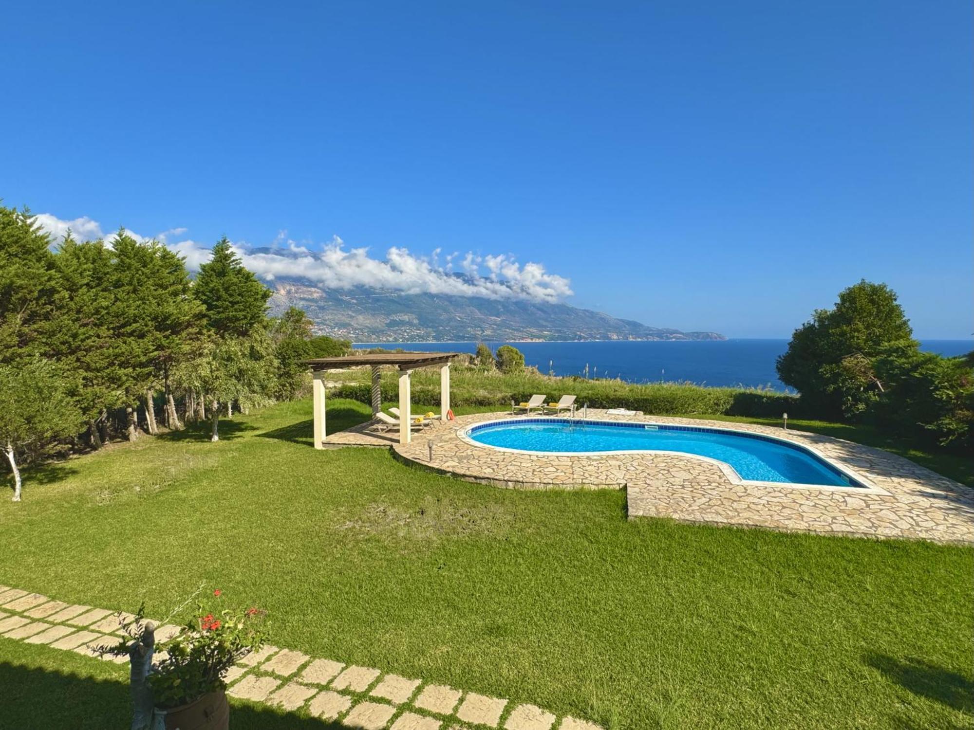 Villa Neptune Livathos  Exterior photo